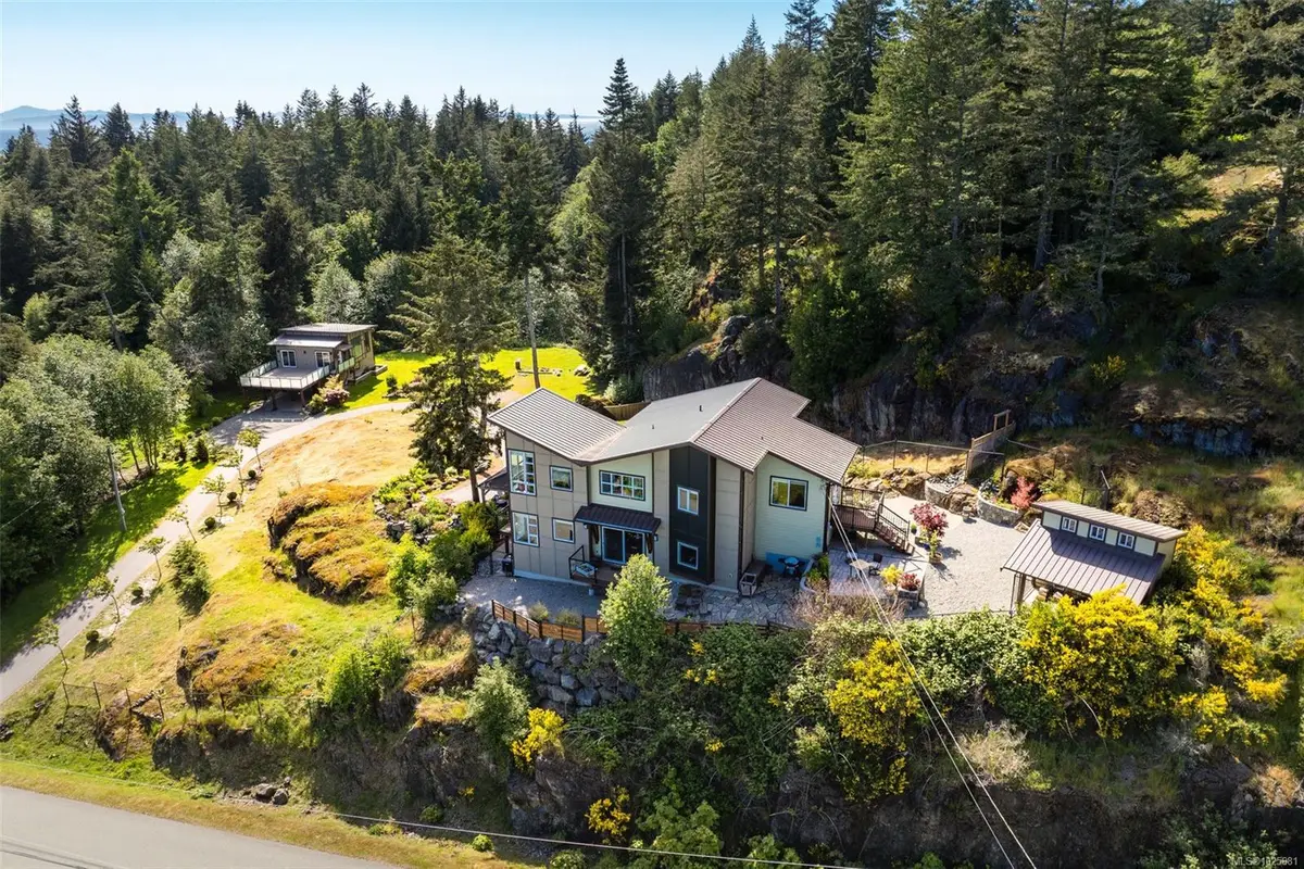2183 Otter Ridge Dr, Sooke BC V9Z 1E4