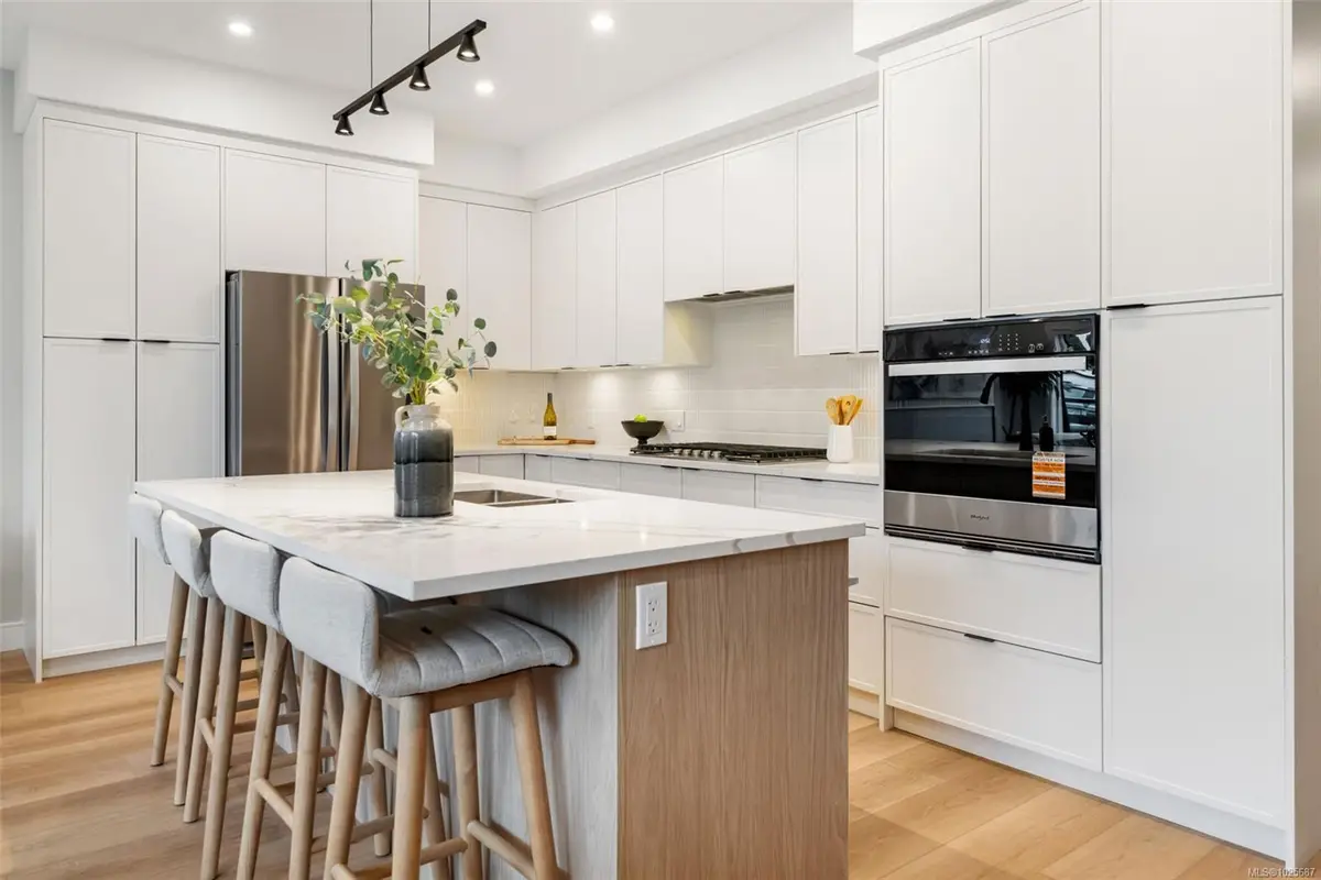 2507 Bronzite Pl, Langford BC V9B 7E2
