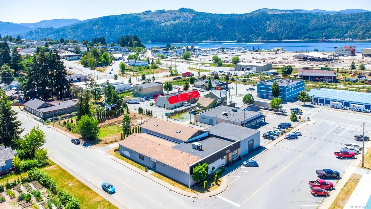 4918 Napier St, Port Alberni BC V9Y 6H2