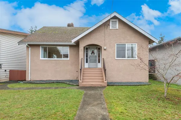 3964 11th Ave, Port Alberni BC V9Y 4Z3 - 5 bed, 2 bath in Port Alberni