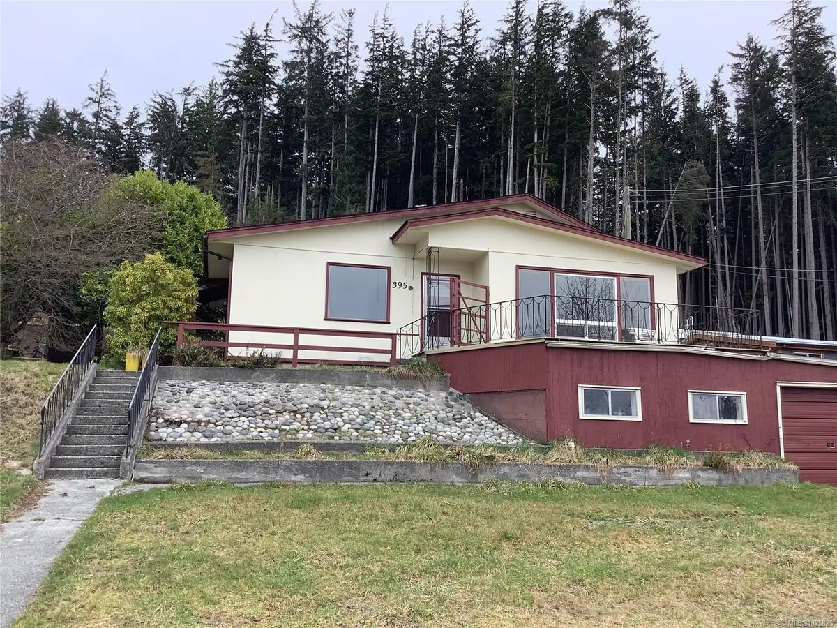 395 2nd St, Sointula BC V0N 3E0