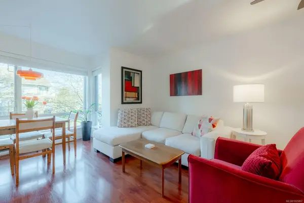 116 Queens Rd # 202, Duncan BC V9L 2W6 - 2 bed, 1 bath in Duncan