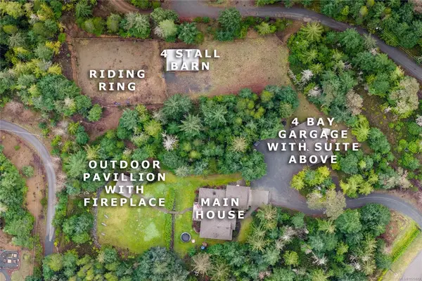 1755 Galvin Pl, Qualicum Beach BC V9K 2V3 - 8 bed, 4 bath in Qualicum Beach