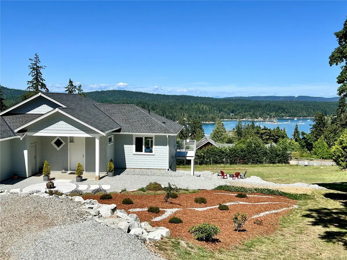 159 Cypress View Rd, Salt Spring BC V8K 2K4
