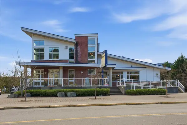 1629 Townsite Rd # 201, Nanaimo BC V9S 1N3