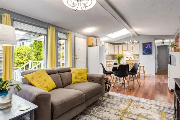 25 Maki Rd # 127, Nanaimo BC V9R 6N3 - 2 bed, 2 bath in Nanaimo