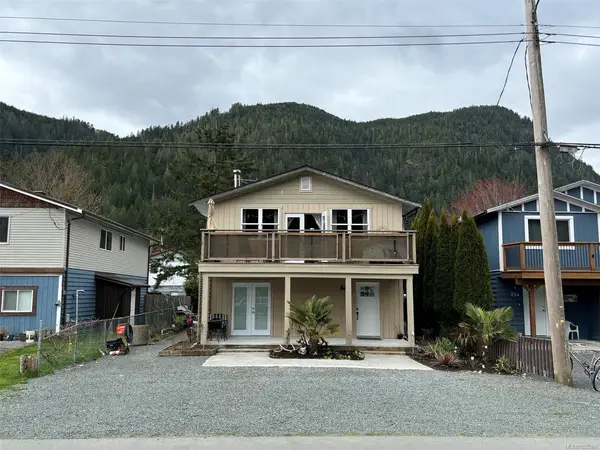 248 Alpine View Rd, Tahsis BC V0P 1X0 - 5 bed, 3 bath in Tahsis