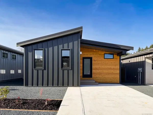 3025 Royston Rd # 2, Cumberland BC V0R 1S0 - 2 bed, 2 bath in Cumberland