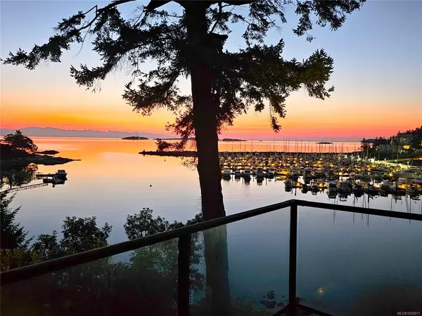 3483 Schooner Rd, Nanoose Bay BC V9P 9H9 - 3 bed, 3 bath in Nanoose Bay