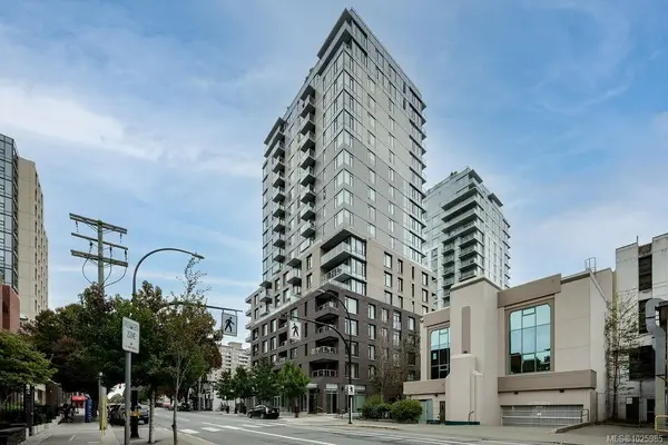 845 Johnson St # 604, Victoria BC V8W 0G3 - 2 bed, 1 bath in Victoria
