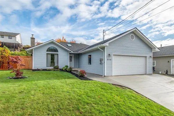 876 Springbok Rd, Campbell River BC V9W 7M3 - 3 bed, 2 bath in Campbell River