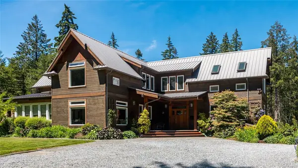 1381 Carlton Dr, Cobble Hill BC V8H 0B7 - 8 bed, 6 bath in Cobble Hill