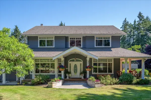 409 Fourneau Way, Parksville BC V9P 2J8 - 4 bed, 4 bath in Parksville