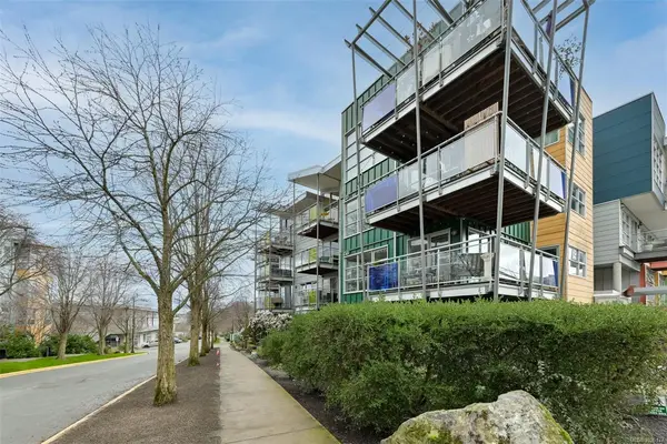 797 Tyee Rd # 402, Victoria BC V9A 7R4 - 1 bed, 1 bath in Victoria