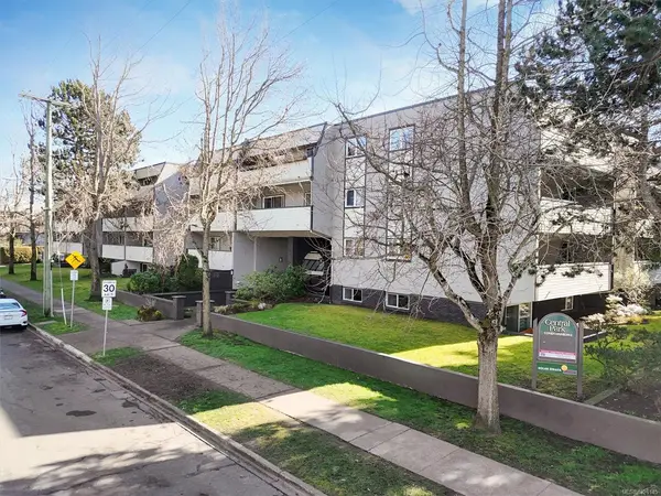 909 Pembroke St # 213, Victoria BC V8T 4Z5 - 1 bed, 1 bath in Victoria