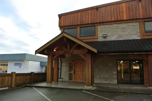 1691 Willow St # A, Campbell River BC V9W 3M8