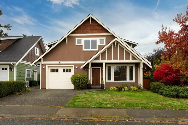 2324 Malaview Ave, Sidney BC V8L 2E8 - 5 bed, 3 bath in Sidney