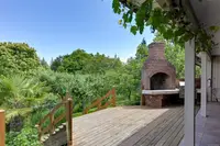 View 16