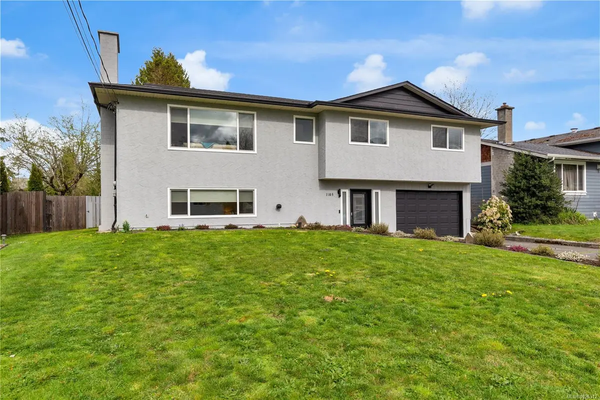 1185 Stuart Pl, Ladysmith BC V9G 1P4