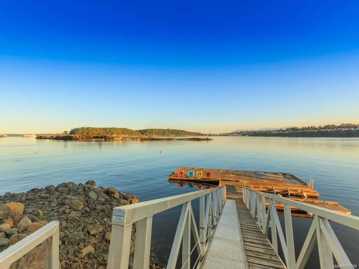 3026 Waterstone Way, Nanaimo BC V9T 6S8