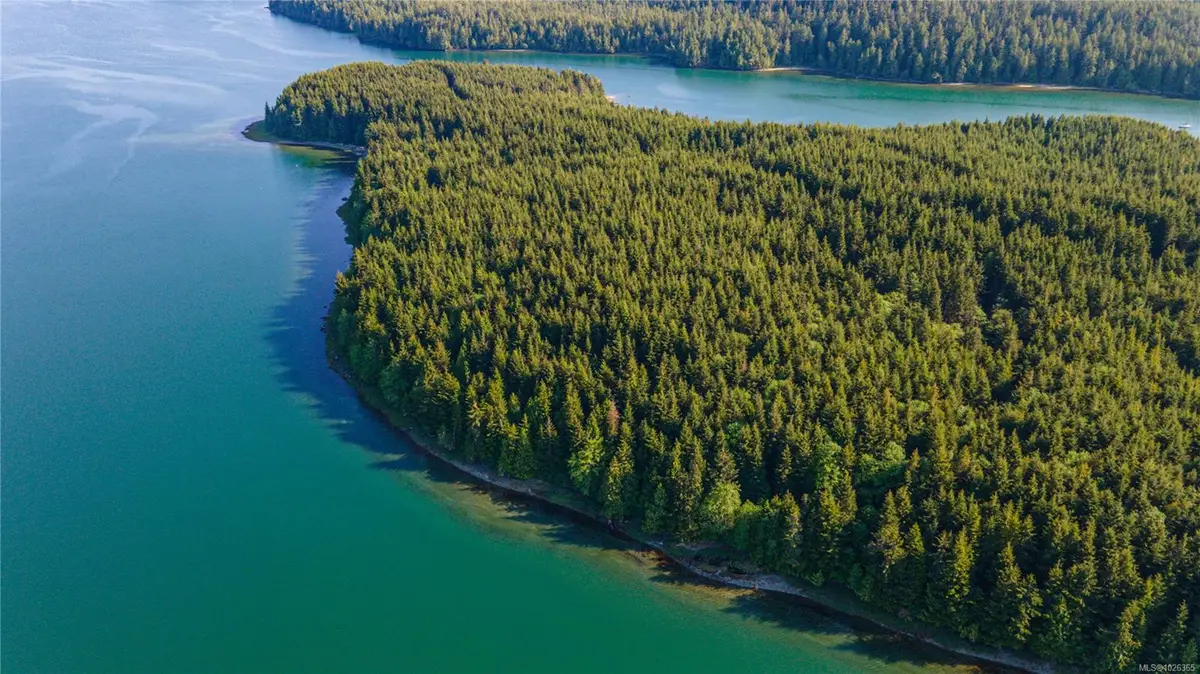SL2 Kvarno Island, Ucluelet BC V0R 3A0