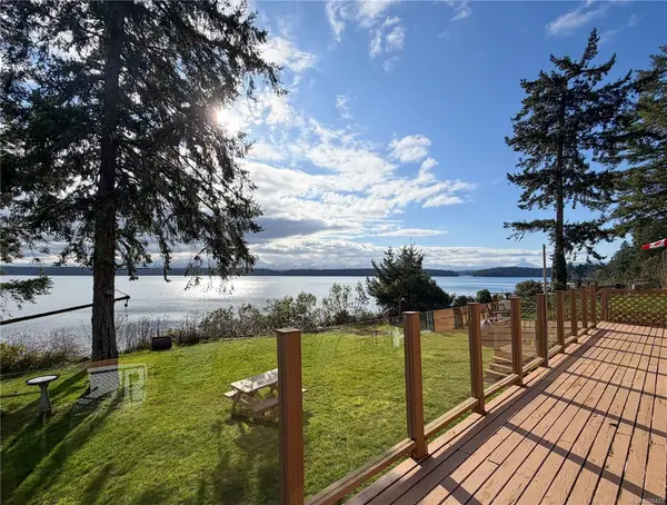 2503 Spring Beach Dr, Gabriola Island BC V0R 1X7 - 2 bed, 1 bath in Gabriola Island