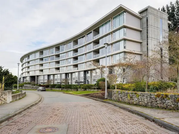 5332 Sayward Hill Cres # 604, Saanich BC V8Y 3H8 - 2 bed, 2 bath in Saanich