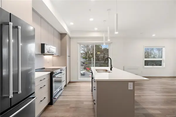 610 Lampson St # 407, Esquimalt BC V9A 0L4 - 1 bed, 1 bath in Esquimalt