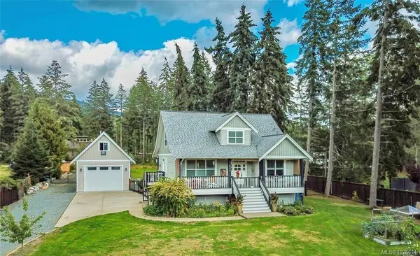 6775 Beaver Creek Rd, Port Alberni BC V9Y 8M2 - 4 bed, 4 bath in Port Alberni