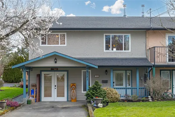 9581 Epco Dr, Sidney BC V8L 2T1 - 4 bed, 2.0 bath in Sidney