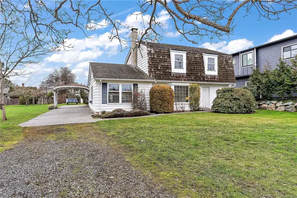 1806 Feltham Rd, Saanich BC V8N 4R8 - 4 bed, 3 bath in Saanich