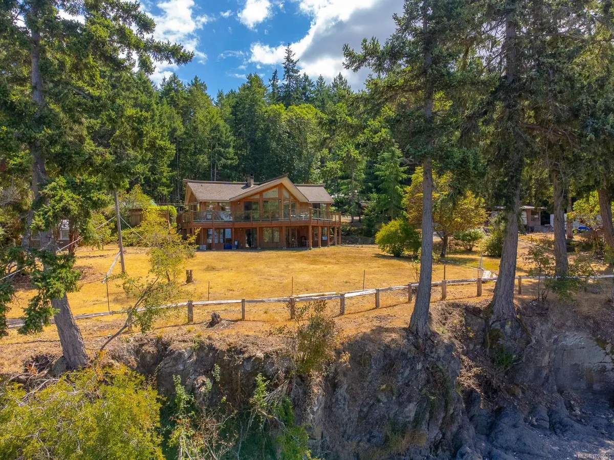 150 Jenkins Rd, Salt Spring BC V8K 2M9