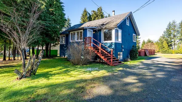 754 7th Ave, Campbell River BC V9W 4A4 - 4 bed, 2 bath in Campbell River