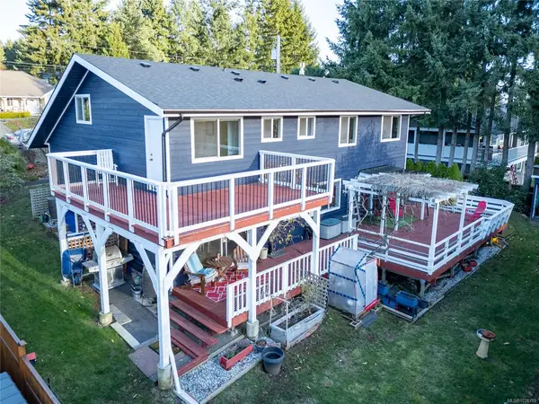675 Evergreen Ave, Courtenay BC V9N 6Y1
