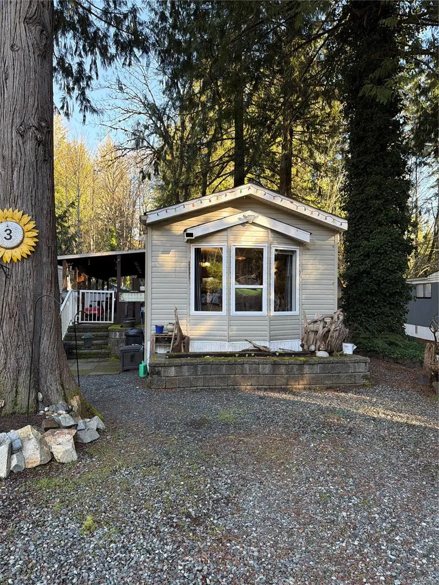 10325 Lakeshore Rd # 3, Port Alberni BC V9Y 8Z6
