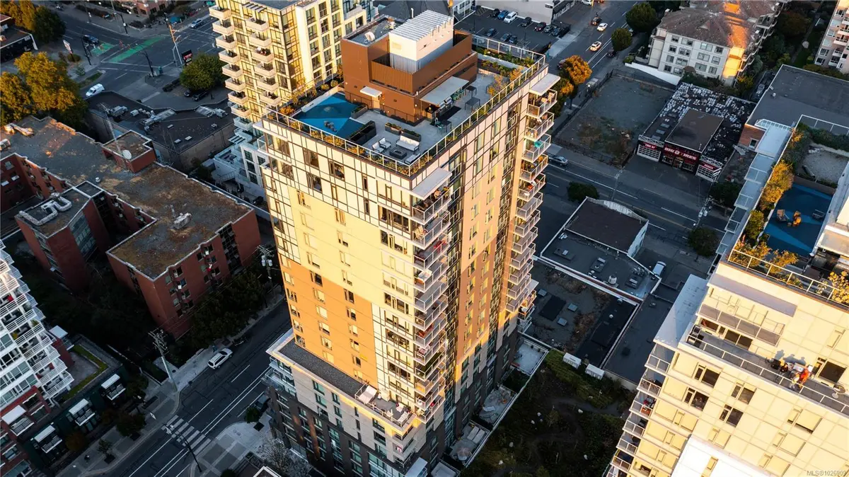 845 Johnson St # 1601, Victoria BC V8W 0G3
