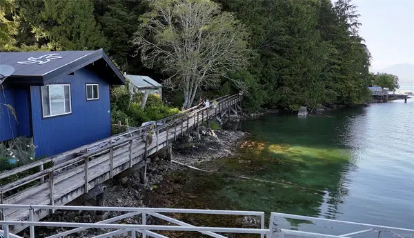 167 Regent St # 6, Bamfield BC V0R 1B0