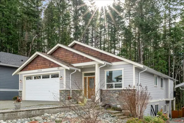 1335 Langara Dr, Nanaimo BC V9R 6A8 - 5 bed, 3 bath in Nanaimo