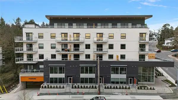 1102 Esquimalt Rd # 308, Esquimalt BC V9A 0L3