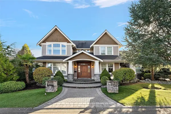 4973 La Quinta Pl, Saanich BC V8Y 3G9 - 5 bed, 6 bath in Saanich