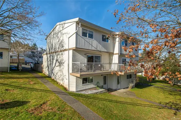 400 Robron Rd # 13, Campbell River BC V9W 5N5 - 4 bed, 3.0 bath in Campbell River