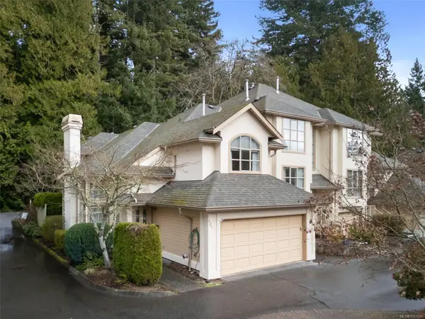 510 Marsett Pl # 501, Saanich BC V8Z 7J1 - 3 bed, 3 bath in Saanich