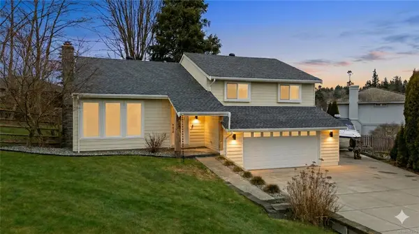 375 Ptarmigan Pl, Campbell River BC V9W 7B2 - 4 bed, 3 bath in Campbell River