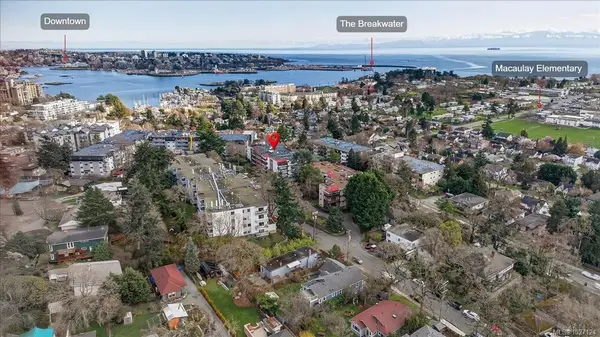 1000 ESQUIMALT Rd # 302, Esquimalt BC V9A 3N2 - 2 bed, 2 bath in Esquimalt