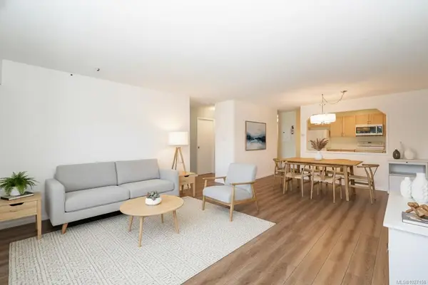 1188 Yates St # 401, Victoria BC V8V 3M8 - 2 bed, 2 bath in Victoria