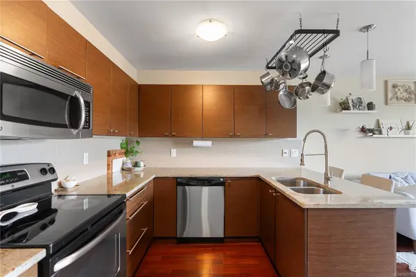 1315 Esquimalt Rd # 217, Esquimalt BC V9A 3P5 - 2 bed, 2 bath in Esquimalt