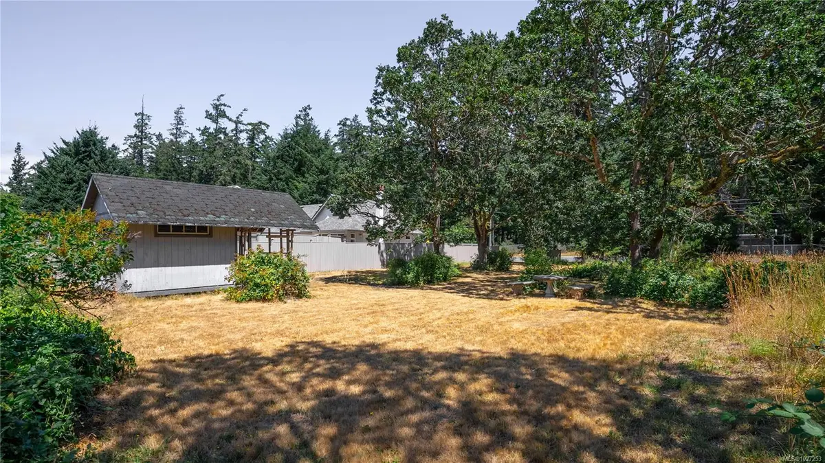 3250 Metchosin Rd, Colwood BC V9C 2A5