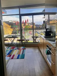 View 10