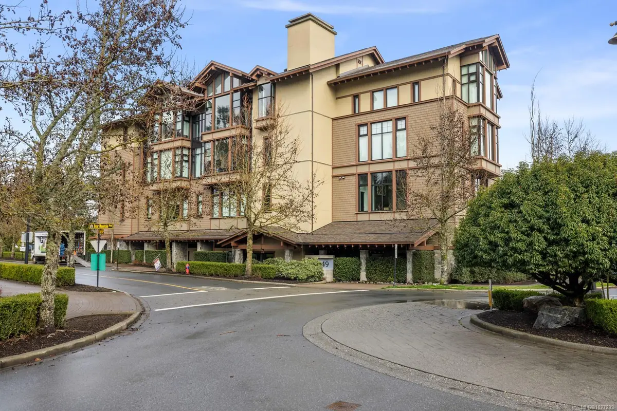 2045 Country Club Way #201, Langford BC V9B 6R3