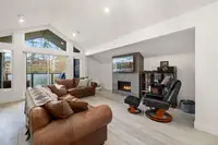 View 10